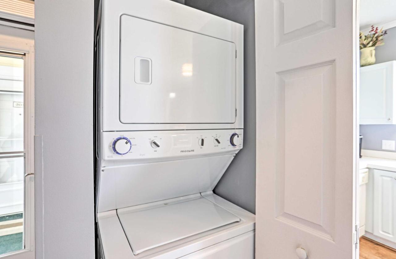 Myrtle Beach Condo With Pool Less Than 2 Mi To The Coast! Exterior photo
